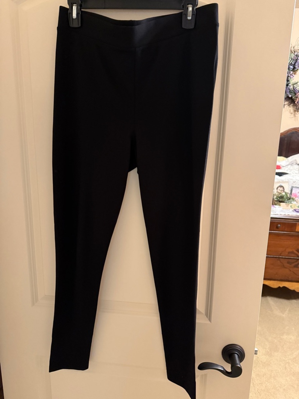 Vince Camuto Black Slim Ponte Leggings